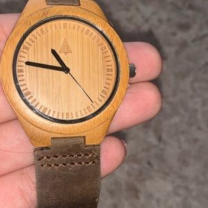 Treehut wood watch